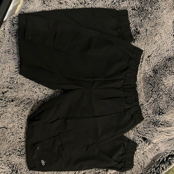 ALO Yoga Pants & Jumpsuits Alo It Girl Pants Poshmark